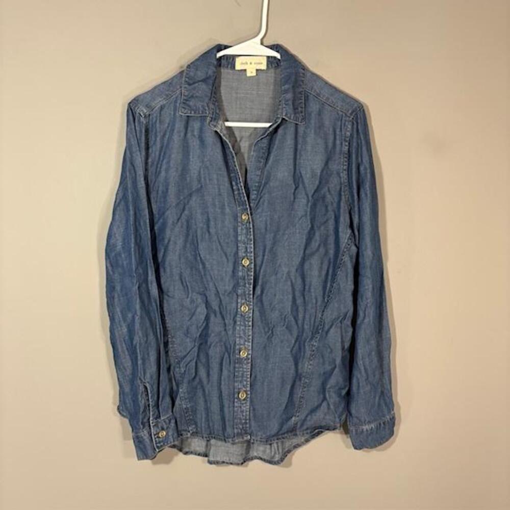 Cloth & Stone Shirt Womens Small Blue Chambray Long Sleeve Button Up Lyocell